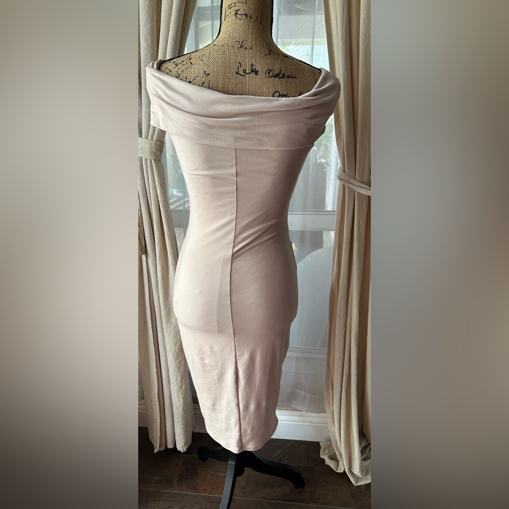 Blanc Bodycon Off The Shoulder Midi Dress - Picture 4 of 8